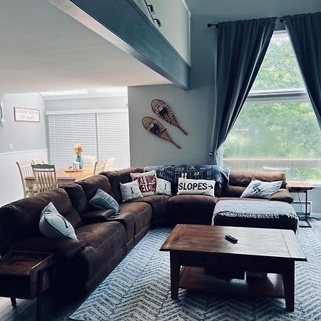 Pocono Paradise - 3 Bedroom 3 And Half Bathroom Townhouse Tannersville Eksteriør billede