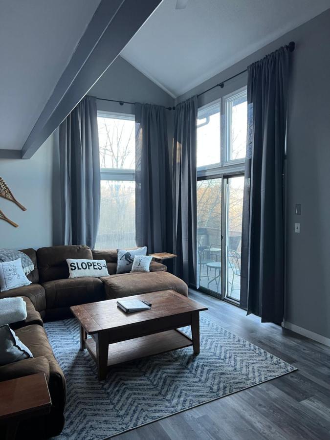 Pocono Paradise - 3 Bedroom 3 And Half Bathroom Townhouse Tannersville Eksteriør billede