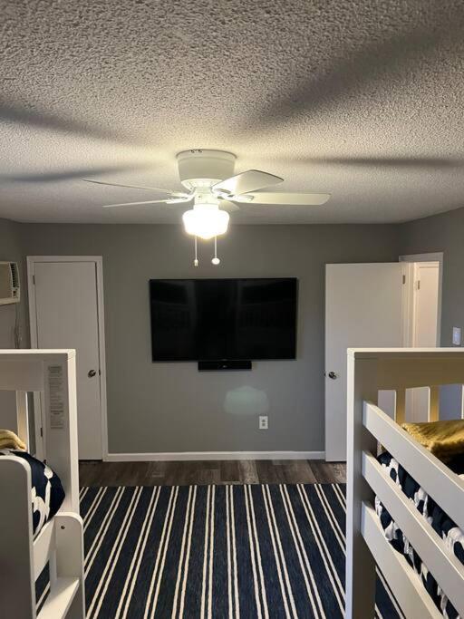 Pocono Paradise - 3 Bedroom 3 And Half Bathroom Townhouse Tannersville Eksteriør billede